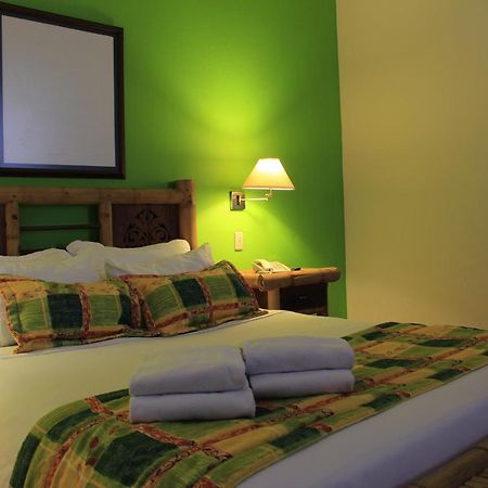 Armenia Hotel Екстер'єр фото