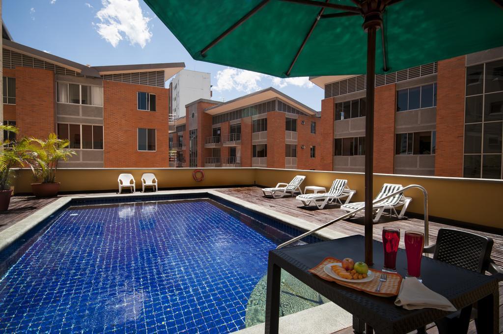 Armenia Hotel Екстер'єр фото