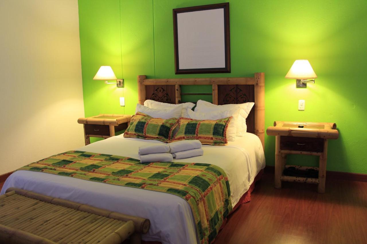 Armenia Hotel Екстер'єр фото